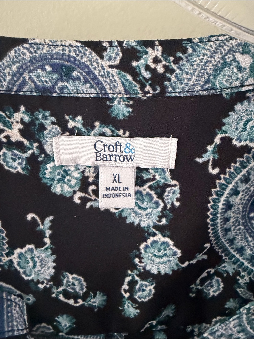 Croft & Barrow Black and Blue Paisley Long Sleeve Flowy Blouse Top XL - Picture 2 of 5